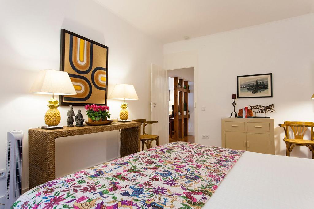 Charming Apartment In Alfama Лісабон Номер фото